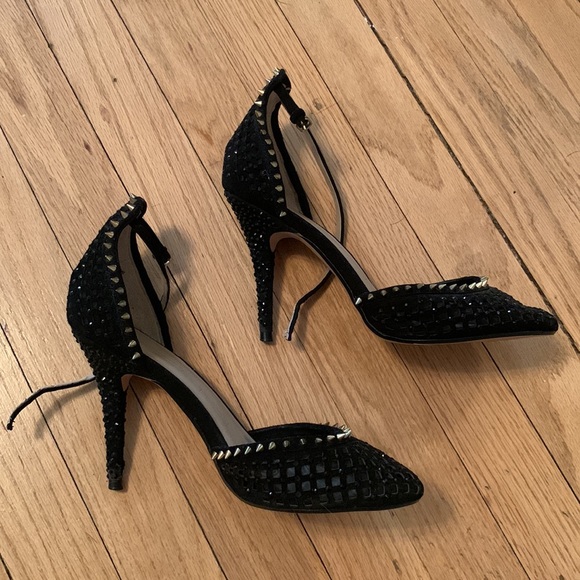 Zara - Heels with small gold spikes and mesh round toe - size 8 - Picture 3 of 11